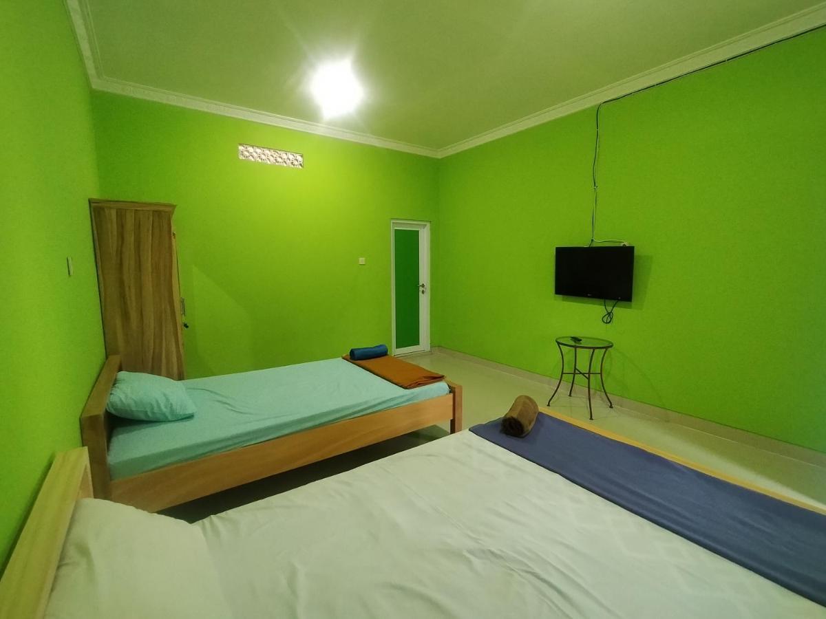 Villa Batu Tua Puncak Mitra Reddoorz Bogor Exterior photo